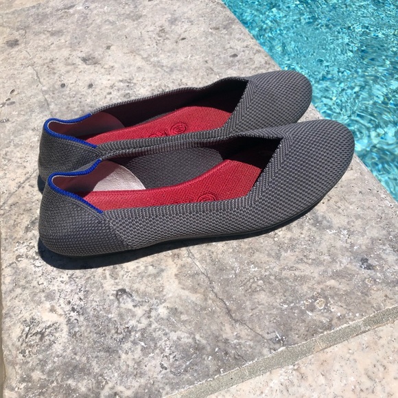 Rothy’s The Flat in charcoal - Picture 5 of 8